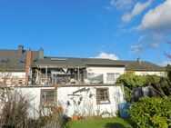Zweifamilienhaus mit sonnigen Freisitzen, Garage, Carport und großem Gartengrundstück! - Wittlich