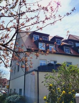 // Machern am Schloss // sonnige 2 Zimmer // Aufzug im Haus // - Machern