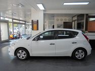 Hyundai i30 1.4 Comfort Klima TÜV 09/2026 - Asperg