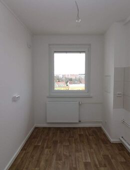 Hoch hinaus in eine moderne 2-RW...mit dem Aufzug kein Problem!!! - Freiberg