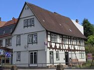 Mitten in Erbach - Fachwerkhaus mit Gewerbeeinheit - Erbach (Hessen)