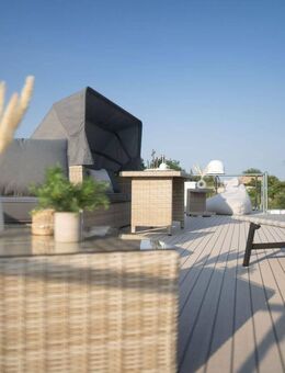 Luxuriös & extravagant: Schwimmende 18 m Häuser zum Wohnen! - Waren (Müritz)