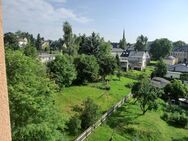 Elterlein/traumhafter Erzgebirgsblick/top renovierte sonnige 3-Zi.Neubauwhg./großer Balkon/Bad mit Fenster/Kaminofen/Einbauküche nach Vereinbarung - Elterlein