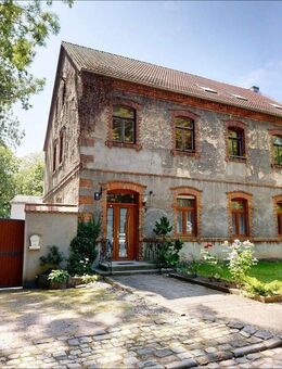 PROVISIONSFREI: romantisches Zweifamilienhaus mit idyllischen Garten in Bad Lauchstädt OT Schafstädt - Bad Lauchstädt (Goethestadt)