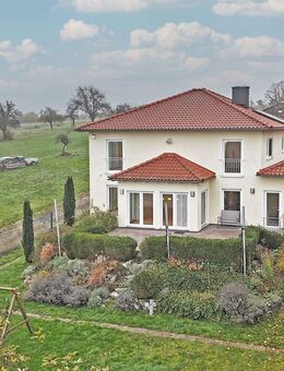 Traumhaftes Haus in Feldrandlage mit atemberaubendem Weitblick - Rockenberg
