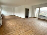 Attraktive 3,5 Zimmer Wohnung in zentraler Lage - Erstbezug nach Sanierung! - Neumarkt (Oberpfalz)