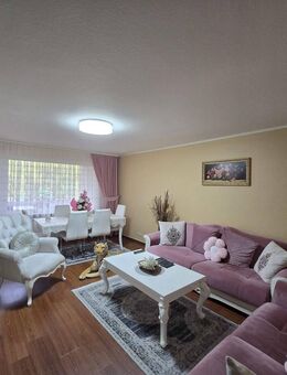 Helle Eigentumswohnung mit großer Loggia in ruhiger Wohnlage von Laatzen - Laatzen