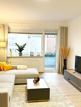 Moderne Wohnung in zentraler Lage mit Balkon - Berlin