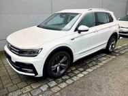 VW Tiguan, Highline R-Line, Jahr 2020 - Markdorf