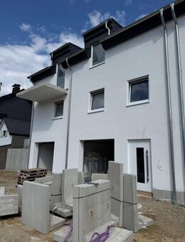 Hochwertige Neubauwohnung in ruhiger Lage - Newel