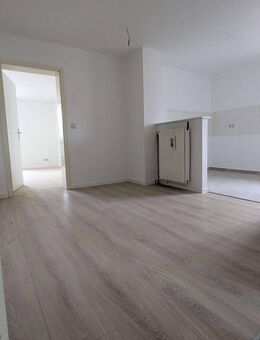 Moderne Dachgeschosswohnung im Altbau mit Balkon - Mücheln (Geiseltal)