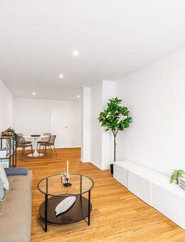 Wunderschöne Wohnung - neu saniert! - Nürnberg
