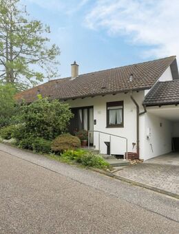 Familienfreundliches Zuhause mit tollem Ausblick, Stellplatz, Balkon und Terrasse! - Eisingen (Baden-Württemberg)