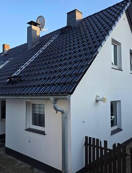 Doppelhaushälfte + Mehrfamilienhaus in 42549 Velbert - Velbert