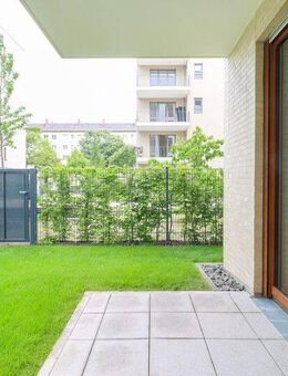 Lichtdurchflutete Erdgeschosswohnung mit großer Terrasse & moderner Einbauküche in "Erstbezug" - Frankfurt (Main)