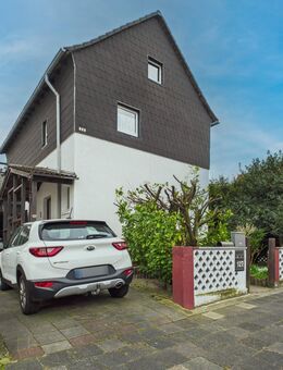 Freistehendes Zweifamilienhaus in ruhiger Lage in Friesenheim - Ludwigshafen (Rhein)