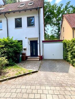 Reiheneckhaus in Roth in grüner und naturverbundener Lage! - Roth (Bayern)