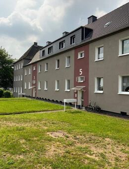 Erdgeschosswohnung mit Duschbad und Laminat - Bochum