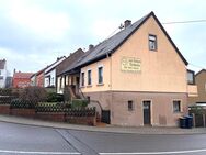 Rohdiamant + Einfamilienhaus mit Garten in zentraler Lage von Elversberg zu erwerben - Spiesen-Elversberg