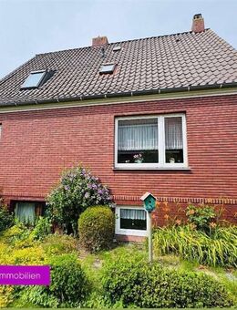 Freistehendes Wohnhaus mit großem Gartengrundstück, unterkellert mit Garten + Garage - Norderney