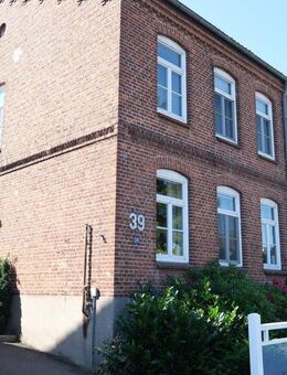 Wohnen und Gewerbe in der ehemaligen Tischlerei - Eckernförde