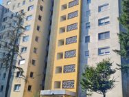 Frisch renovierte 3-Zimmer Hochhaus Wohnung in Erlangen-Büchenbach - Erlangen