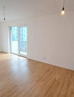 Moderne Neubauwohnung in Hellersdorf - Berlin
