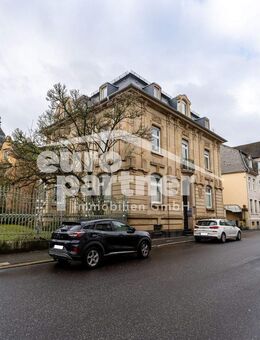 Großzügige Dachgeschosswohnung in denkmalgeschützter Villa! - Idar-Oberstein
