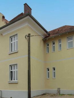 Einmalige Chance - 3 sanierte Altbauwohnungen in historischem Schulhaus zur individuellen Nutzung - Ingolstadt