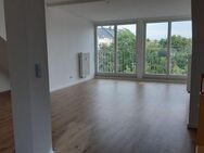 4-Zimmer-Dachgeschoss-Maisonette mit Blick ins Grüne, mit Balkon - Chemnitz