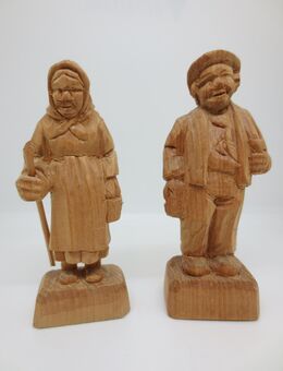 Holzfiguren, geschnitzt  "Mann und Frau" - Essen