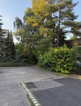 IN RUHIGER LAGE IN STUTTGART-FEUERBACH WOHNEN - KOMPLETT RENOVIERT - Stuttgart