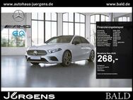 Mercedes A 250, e Limo AMG Wide Amb Night 18, Jahr 2021 - Waldbröl