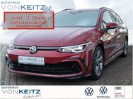 VW Golf, 1.5 TSI R-LINE, Jahr 2022 - Solingen (Klingenstadt)