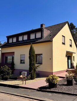 Ein- bis Zweifamilienhaus mit schönem Garten, Terrasse und Garage in Konz-Könen, frei ab Sept. 2025 - Konz