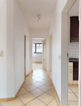 Vermietete 3-Zimmer Wohnung mit ca. 82m² inkl. Dachterrasse zentral in Winsen - Winsen (Aller)