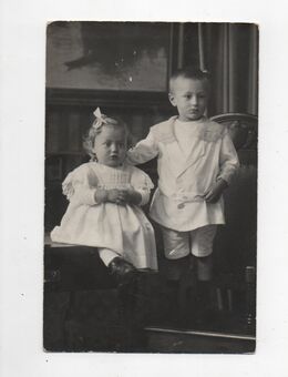 Altes Foto Bruder und Schwester - Datteln