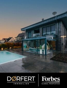 Exklusiv Wohnen: Zeitlose Stadtvilla mit Pool, Wintergarten & Premium-Ausstattung - Herford (Hansestadt)