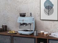 Smeg Espressomaschine EGF03PBEU, mit integrierter Kaffeemühle