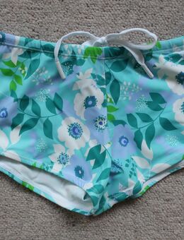 2 Lahua Beachwear Badehosen Swim Trunks Floral Blumen bunt multicolor blau pink grün rosa weiß Größe L - Niddatal