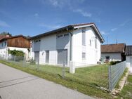 Vilshofen - Neuwertiges freistehendes Niedrigenergiehaus mit PV-Anlage - 390.000 € - Vilshofen (Donau)