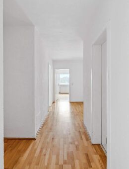helle Dachgeschosswohnung in Amberg - Amberg