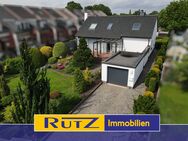 Delmenhorst-Stickgras | Besonderes Einfamilienhaus mit großem Grundstück in ruhiger Wohnlage - Delmenhorst