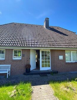 Modernisiertes EFH mit Fußbodenheizung und Gartenidylle in Nützen - Nützen
