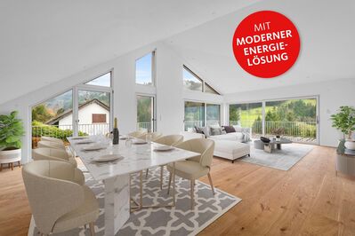 Fantastisches, großzügiges Familiendomizil: Luxuriöse ETW mit Balkon und Terrasse in 79183 Waldkirch