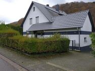 Teilmodernisiertes Einfamilienhaus mit Anbau - Gernsbach