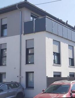 Exklusives und modernes Niedrigenergie Reihenmittelhaus mit Terrasse und Garten in bevorzugter Lage - Flörsheim (Main)