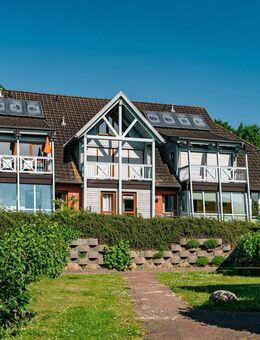 Stilvolle Wohlfühloase am See - Exklusive Erdgeschosswohnung nahe der Ostsee - Sellin (Ostseebad)