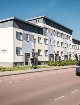 Sanierte 3-Raumwohnung im 2. Obergeschoss ab November 2025 zu vermieten ! - Bitterfeld-Wolfen