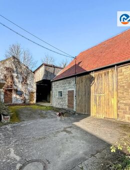 Ein Paradies für Naturliebhaber - Großzügiges Anwesen mit Garten, Stall und Scheune - Marktbreit